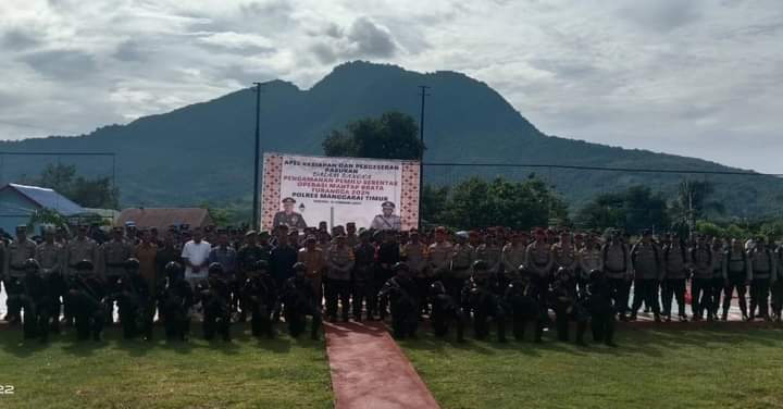 Danramil 1612-04/Borong Hadiri Apel Persiapan Pengamanan Pemilu Serentak di Manggarai Timur