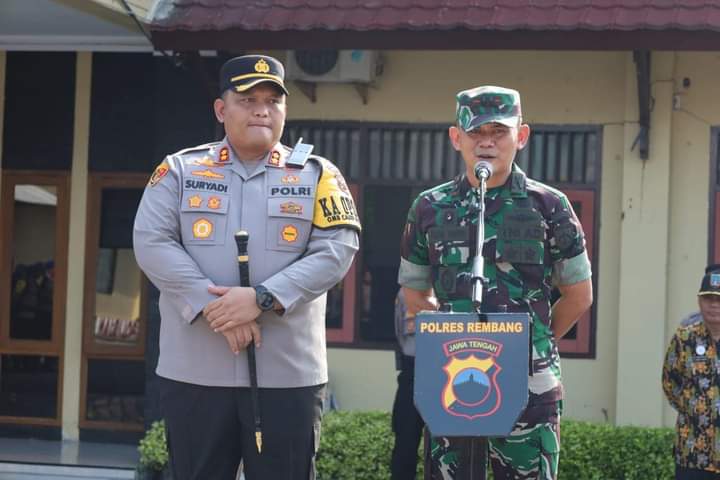 PAM PEMILU TNI POLRI yang berlangsung di Lapangan Apel Mako Polres Rembang, Jawa Tengah