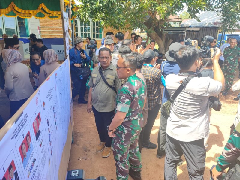 Pastikan Pemilu Damai, Danrem 101/Antasari Pantau dan Tinjau Pengamanan