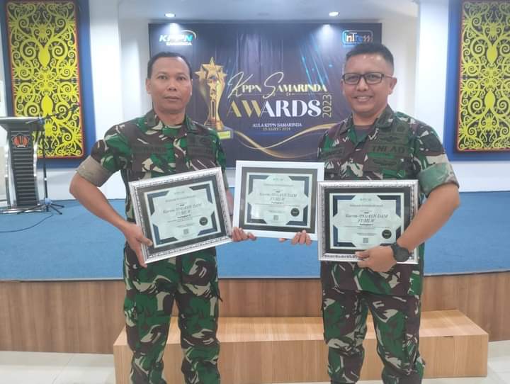 Korem 091/ASN Menerima Penghargaan Stakeholder Award