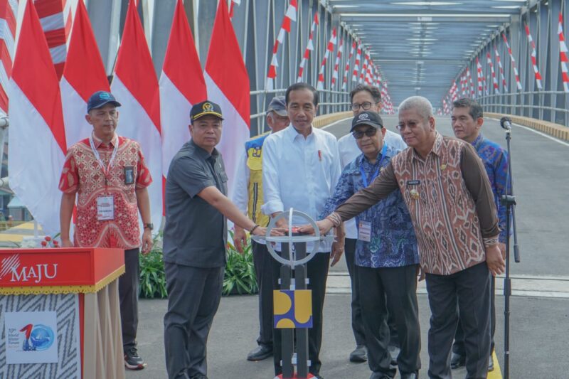 Presiden Jokowi Resmikan Duplikasi Jembatan Kapuas 1 Dipontianak