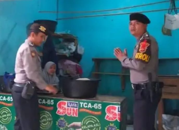 Humas Polda Jabar : Polisi Patroli ke Pasar Imbanagara Cegah Penimbunan Bahan Pokok