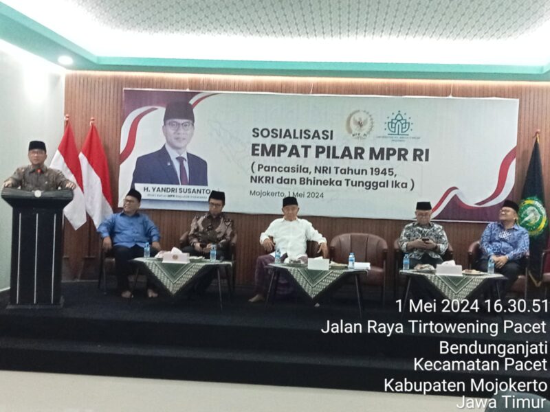 KH. ASEP SAIFUDDIN CHALIM MENGADAKAN SosialisasiEmpat pilar MPR. (Pancasila, NRI Tahun 1945 NKRI Dan Bhineka Tunggal IkA