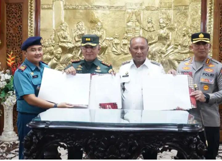 Pemkab Pati Serahkan Tanah Hibah Untuk Polresta, TNI-AD dan AL