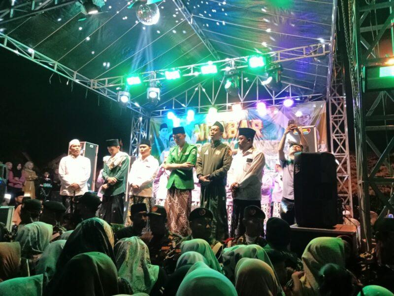 Ngabar Bersholawat dan Ngaji Rutin di Desa Ngabar, Jetis, Mojokerto