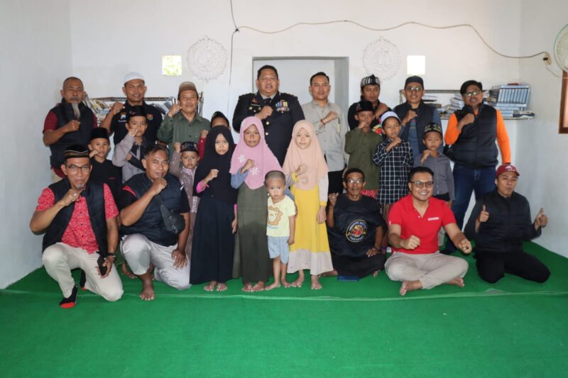 Polres Pamekasan Bersama GSP Rayakan Kemerdekaan RI ke – 79 Gelar Baksos di Ponpes Al Marzuqi