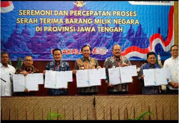 Solidaritas Nelayan Indonesia Mendukung Ahmad Luthfi Memimpin Jawa Tengah.