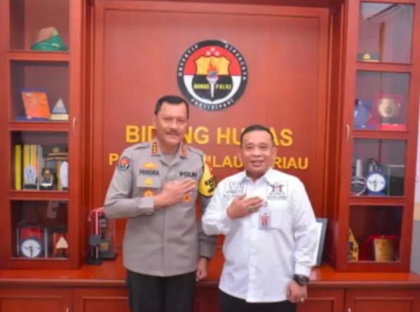 Kapolda Jabar dan Pangdam III Siliwangi Jalin Silaturahmi, Tunjukkan Sinergitas TNI-Polri