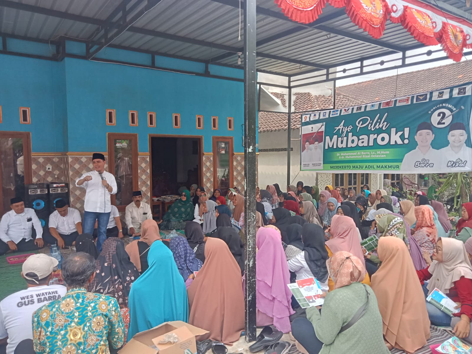Gusbarra Lakukan Kunjungan di Kecamatan Pacet, Disambut Hangat Ratusan Pendukung