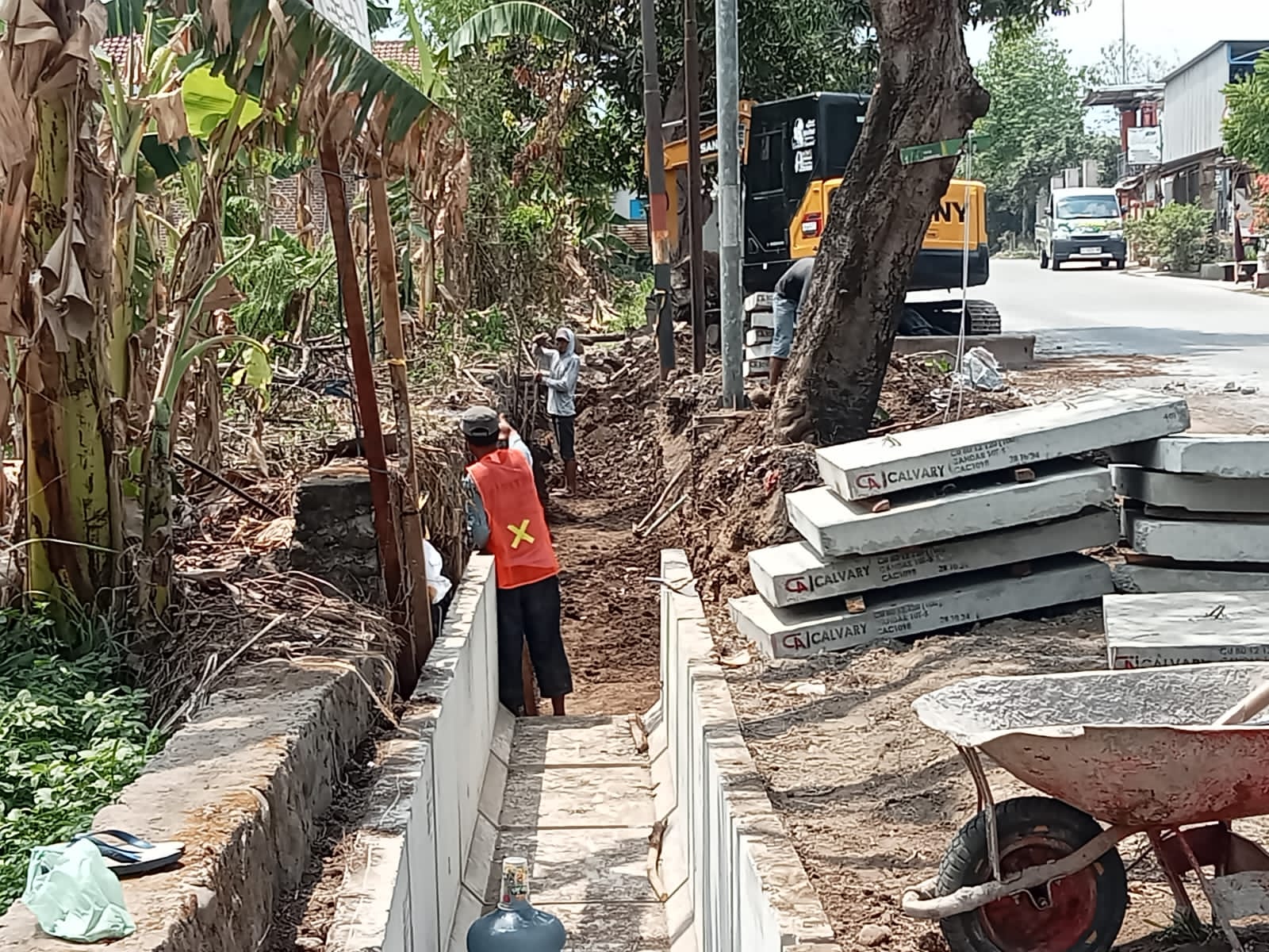 Pemerintah Kabupaten Mojokerto Memulai Pembangunan Sistem Drainase Lingkungan di Dusun Banong