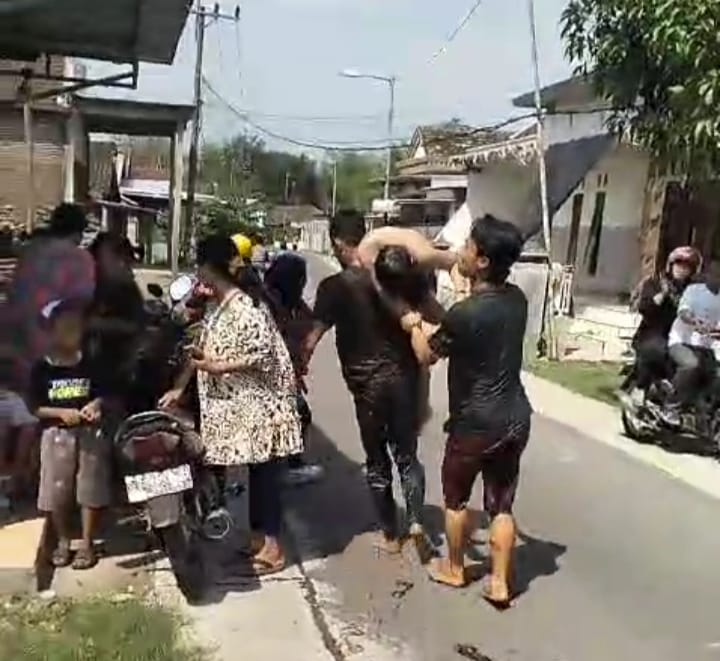 Tragedi di Sungai Desa Tempuran: Bocah 9 Tahun Tenggelam dan Meninggal Dunia