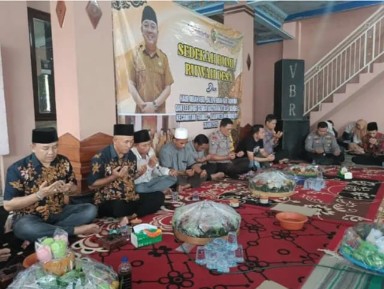 Kepala Desa Sugeng Gelar Sedekah Bumi dan Haul Sesepuh, Ribuan Warga Hadir