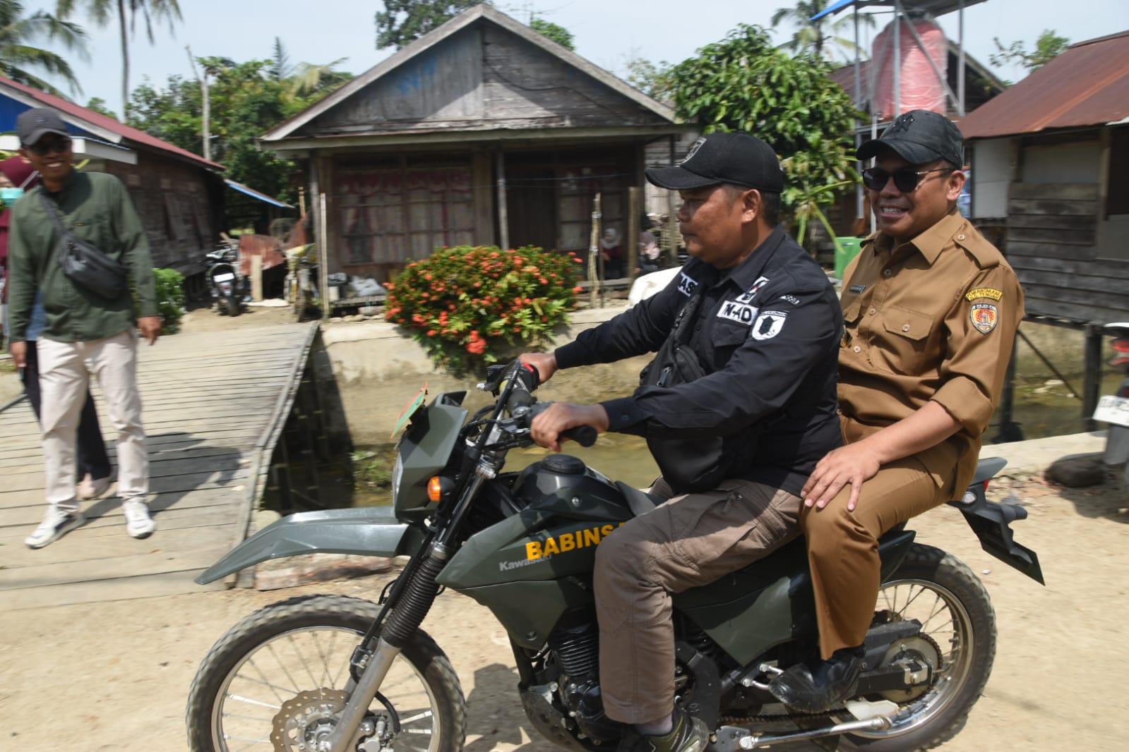 Wabup HST Optimistis Program TMMD Berjalan Sukses Berkat Kekompakan TNI dan Warga