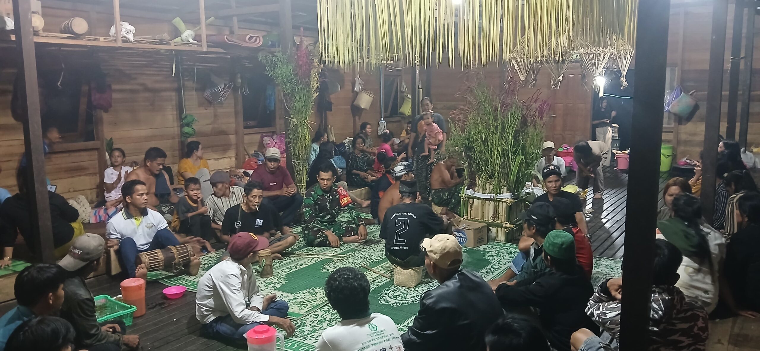 Babinsa Koramil 01/Batang Alai Selatan Hadiri Aruh Adat Masyarakat Hindu Dayak Meratus
