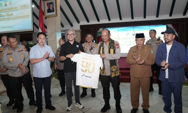 Audiensi dengan Aremania, Kapolda Jatim Tegaskan Komitmen Jaga Keamanan Laga Arema FC di Kanjuruhan
