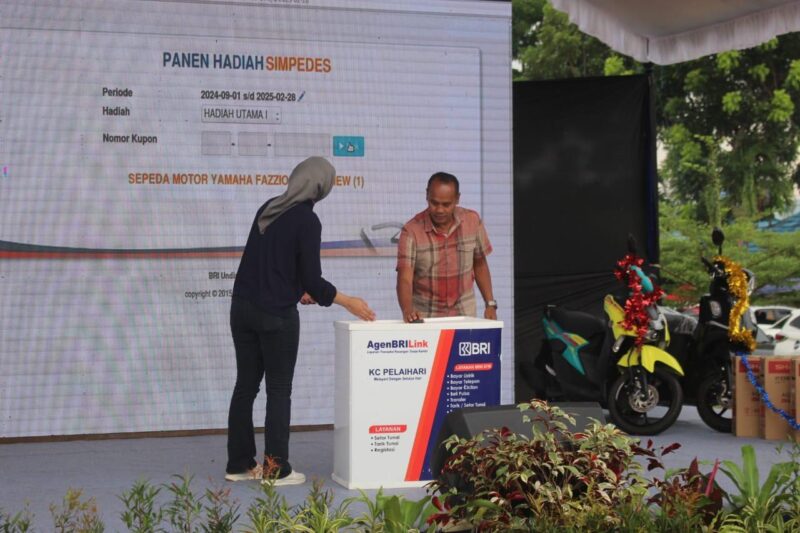 Personel Kodim 1009/Tla Menghadiri acara Panen Hadiah Simpedes Branch Office Pelaihari