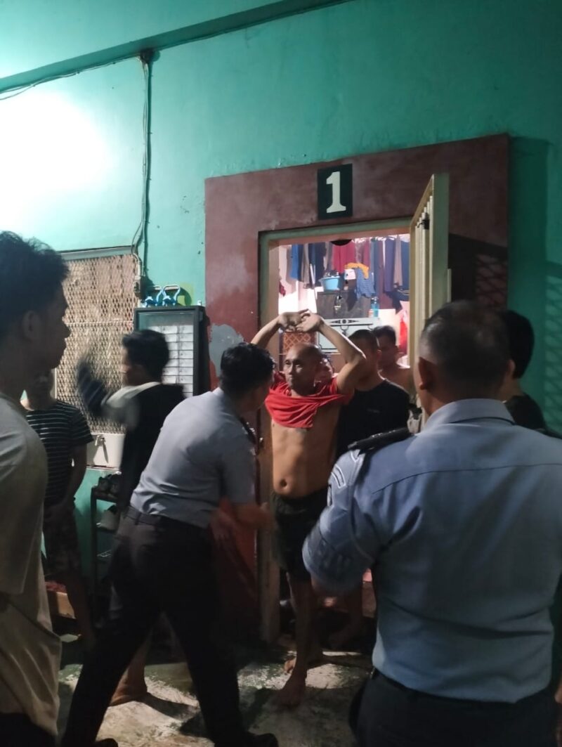 Cegah Gangguan Kamtib, Lapas Narkotika Pangkalpinang Gelar Razia Kamar Hunian Warga Binaan
