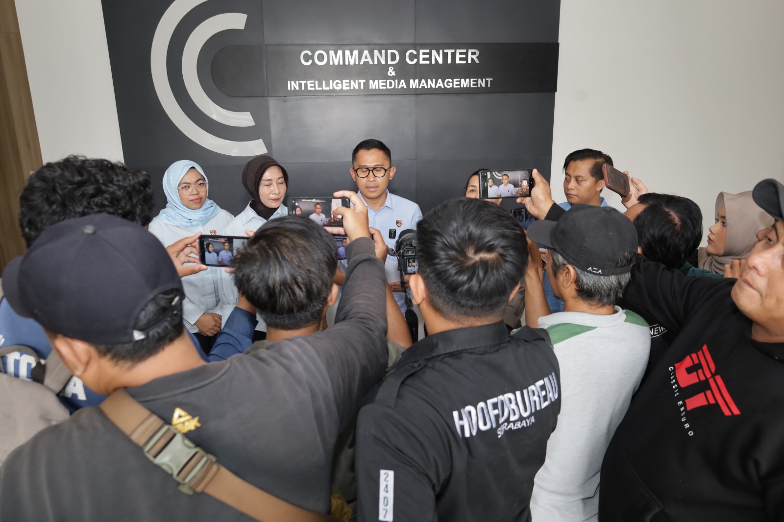 Polisi Amankan Tersangka Eksploitasi Seksual Remaja 16 Tahun di Surabaya