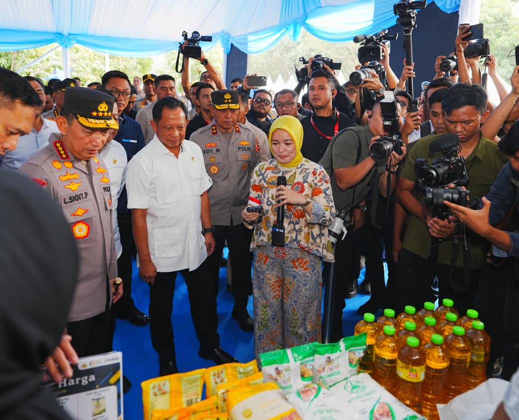 Kapolri Hadiri Kick Off GPM Serentak se-Indonesia, 2.424 Ton Beras SPHP Disalurkan ke Masyarakat Hari Ini