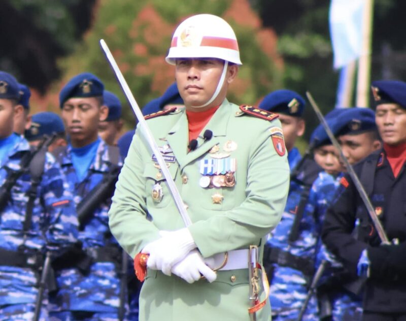 Bangga Pimpin Upacara, Ini Profil Letkol Inf Ardiansyah Okta Putra Siregar Komandan Upacara HUT RI ke-80