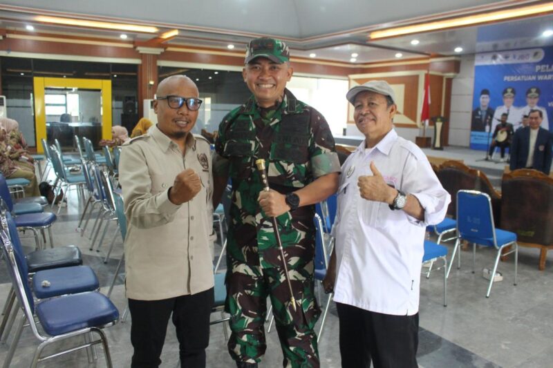 Dandim 1009/Tla Menghadiri Pelantikan Pengurus PWI Tanah Laut Periode 2025-2028