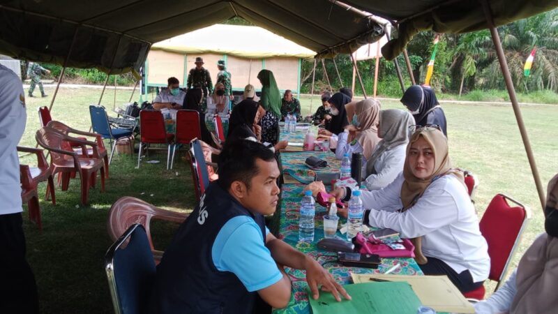 Pembukaan TMMD Regtas ke-126 Kodim 1208/Sambas Hadirkan Layanan Cek Kesehatan Gratis Bagi Warga