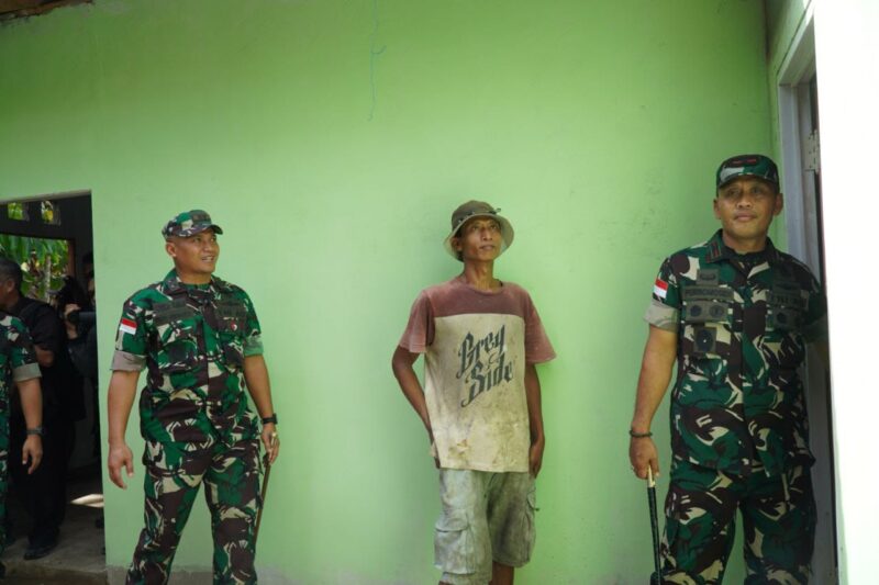 Pak Mintoni Ucapkan Terima Kasih kepada Danrem 121/Abw atas Kunjungan ke RTLH Hasil TMMD