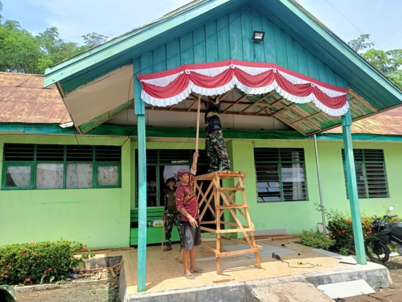 Ciptakan Lingkungan Kerja Yang Nyaman, Personal Koramil 1009-05/Kurau Benahi Kantor Koramil