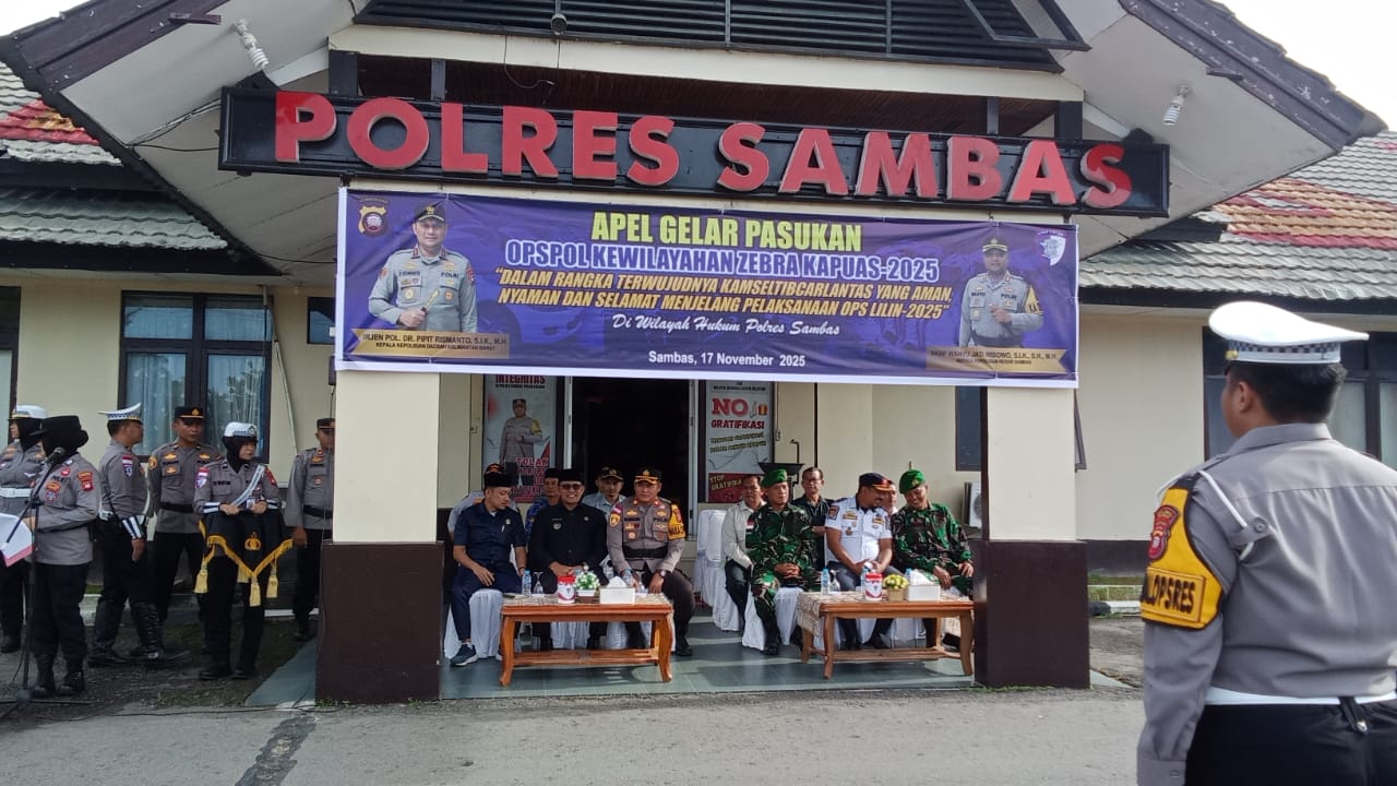Pasi Ops Kodim 1208/Sambas Ikuti Apel Gelar Pasukan Operasi Zebra Kapuas 2025 Polres Sambas