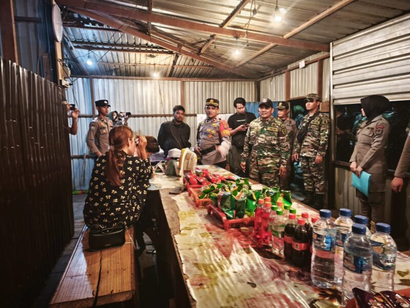 Patroli Cipta Kondisi Menyasar Warung Malam, Wilayah HST Tetap Aman